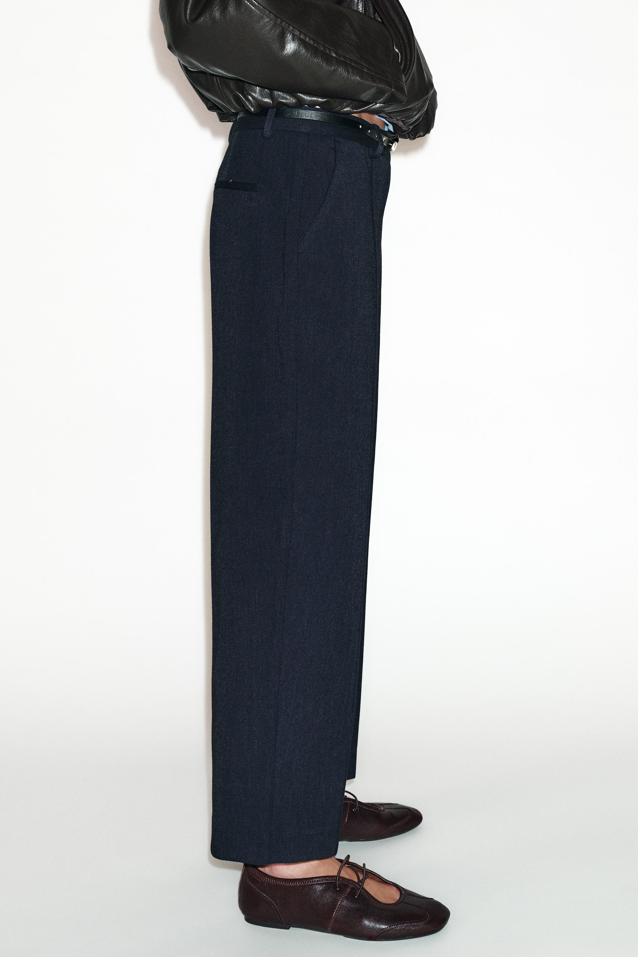 STRAIGHT-LEG PANTS WITH BELT